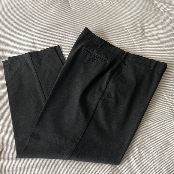 Dockers Pants - Picture 4 of 7